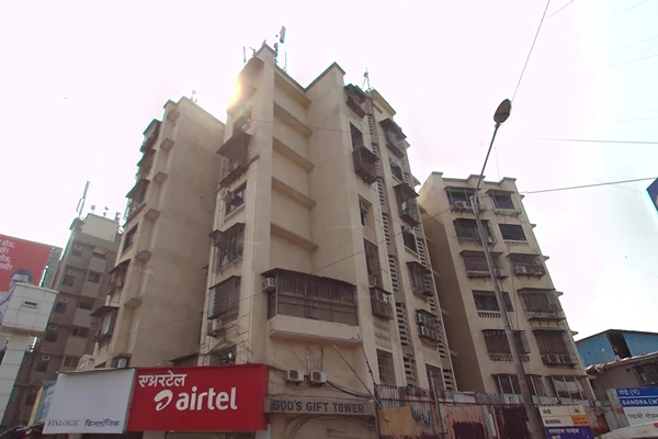 Flat on rent in God Gift Tower, Bandra West